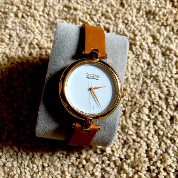 Citizen eco drive female watch. EUC - Picture 1 of 4